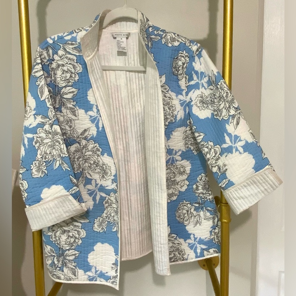 Patty Kim Shantung Quilted Blue Floral w/ White Silk Lining Jacket-Sz Medium